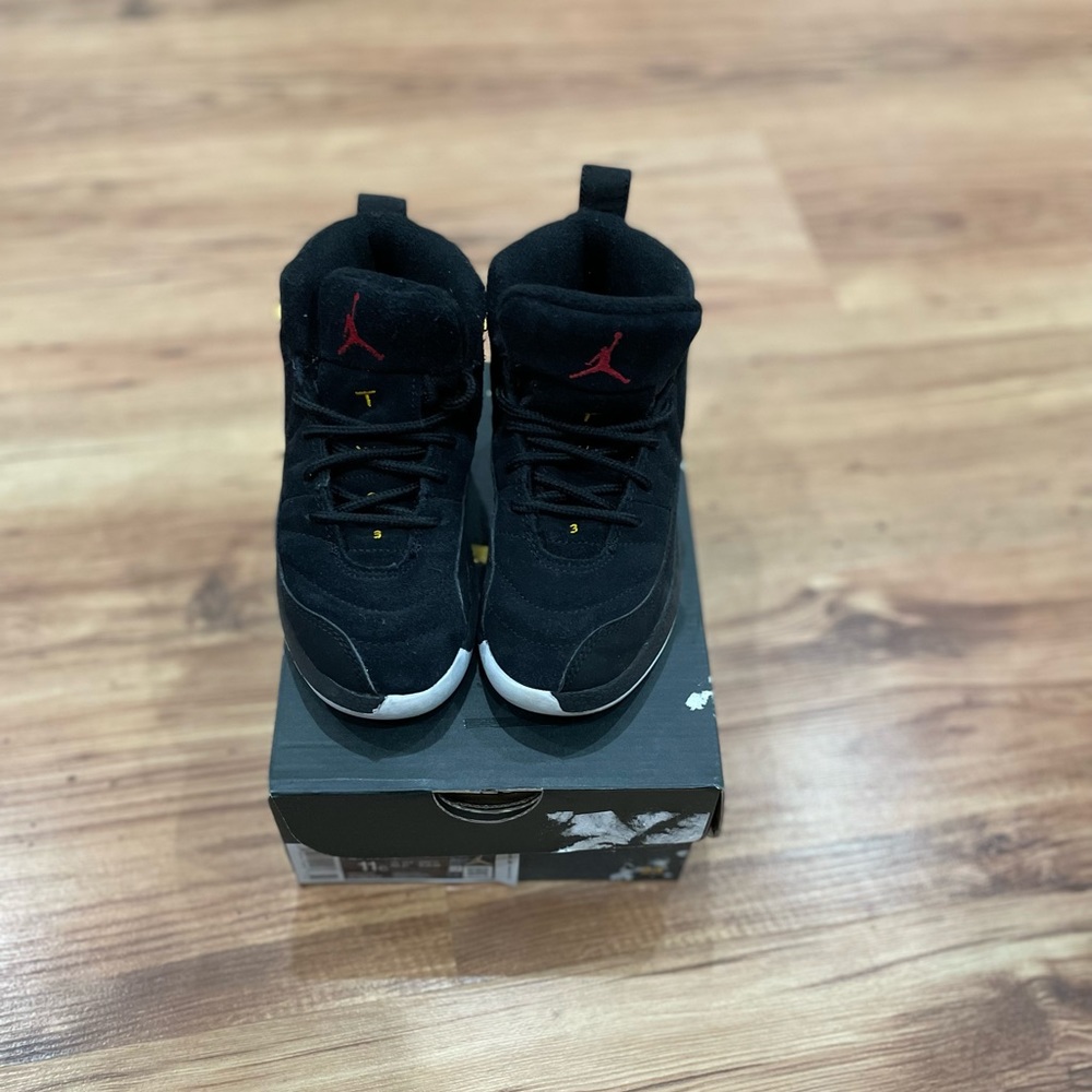 Jordan 12 Retro